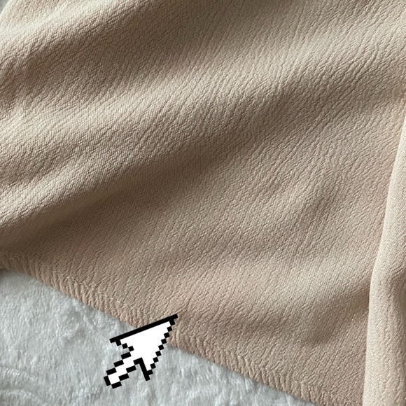 Gorgeous Lace Appliqué Billowy Top - Picture 10 of 12